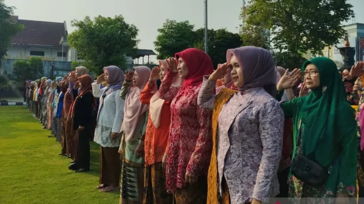 Kudus Deputy Regent Champions Gender Equality on Kartini Day