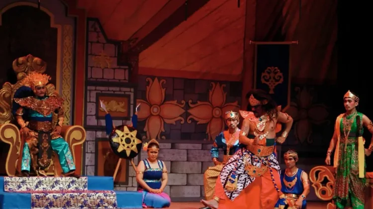 Jakarta Revives Miss Tjitjih Theater with 10 Free Shows