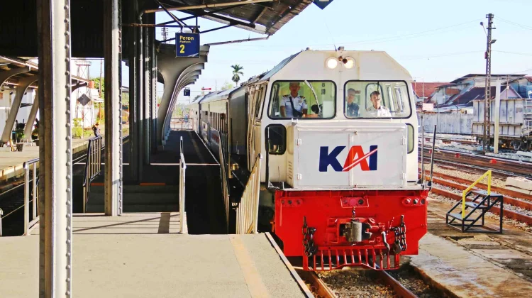Indonesia Accelerates Railway Development Beyond Java for Sustainability
