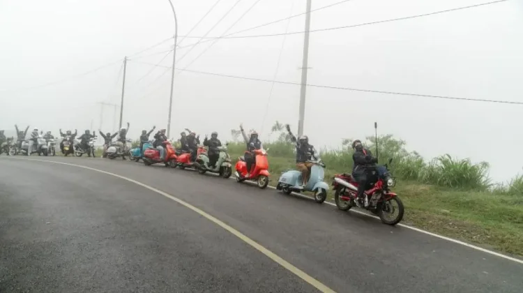 Repsol Partners With Women's Communities to Promote Safe Riding in Bandung