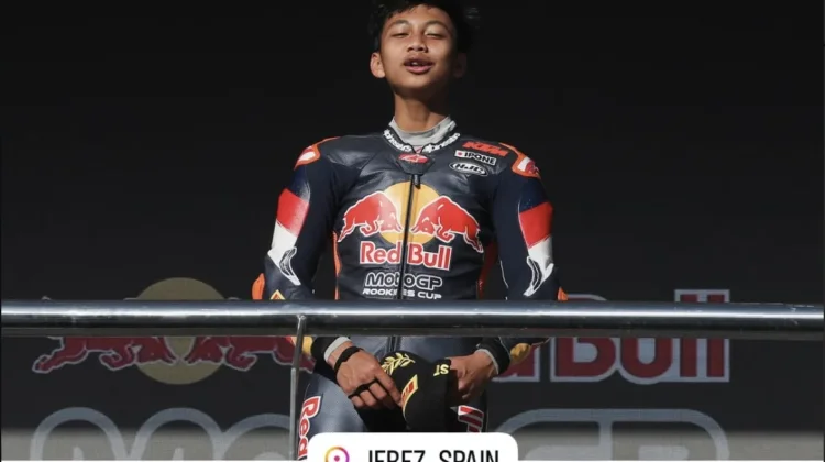 Indonesian Rider Kiandra Ramadhipa Triumphs in Second MotoGP Rookies Cup Race