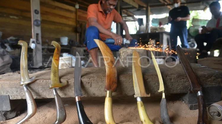 Aceh Besar Officially Registers Rencong as Communal Intellectual Property