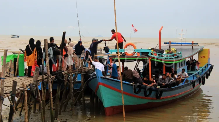 West Kalimantan Brings Special Service Education to Remote Island