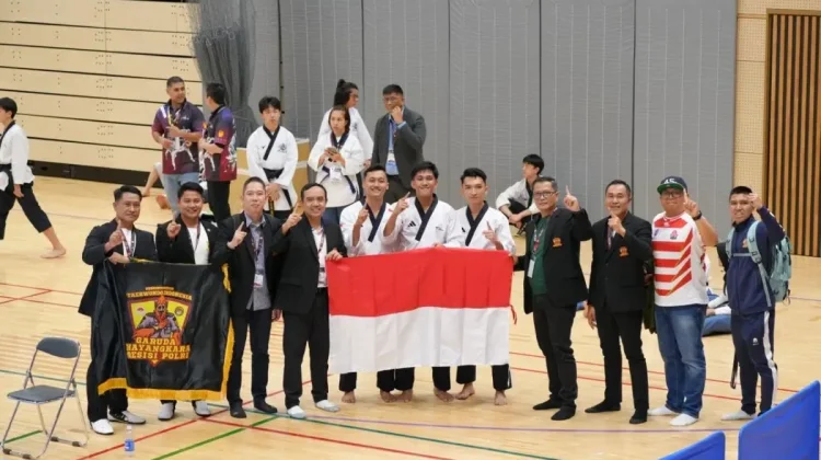 Indonesian Police Officer Wins Triple Gold at Taekwondo Championship in Japan