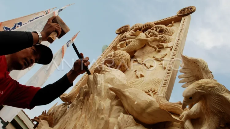 Indonesia Weighs Safeguarding Path to Fast-Track UNESCO Woodcarving Bid