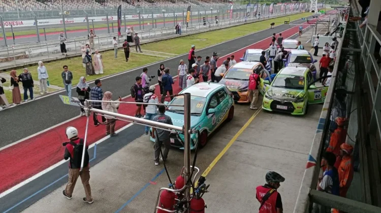 Women Racers Take Center Stage at Mandalika Kartini Race 2026