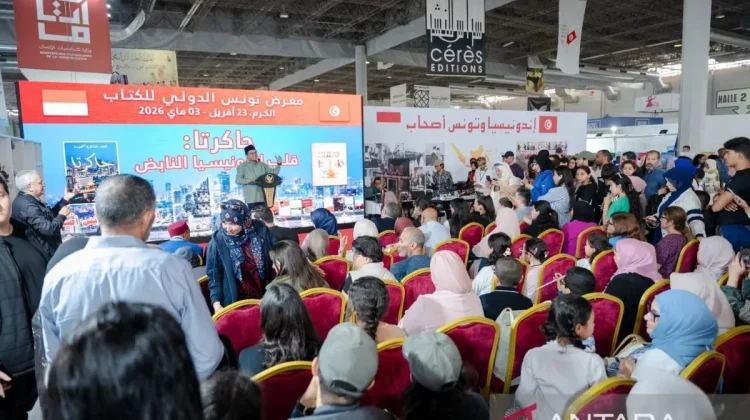Indonesian Embassy in Tunis Showcases Gus Dur’s Islamic Thought at Book Fair