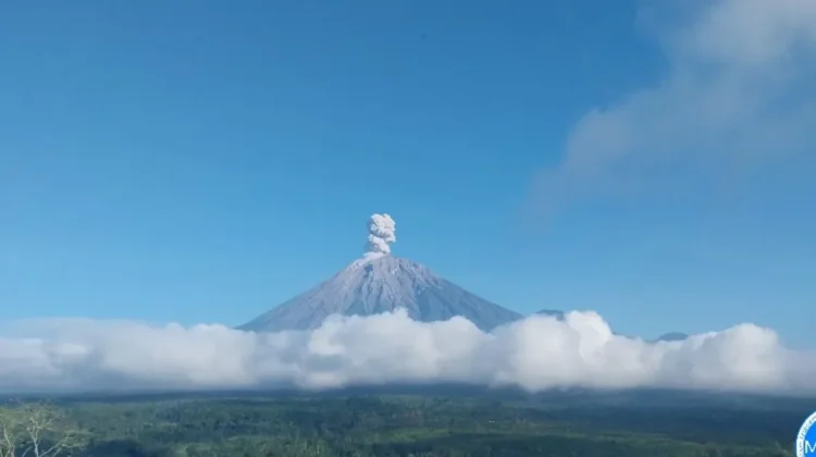 Mount Semeru Erupts Five Times, Sending Ash 1.2 KM Into the Sky