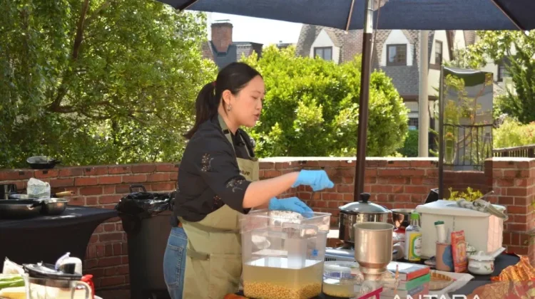 Indonesia Introduces Tempeh to the San Francisco Culinary Community