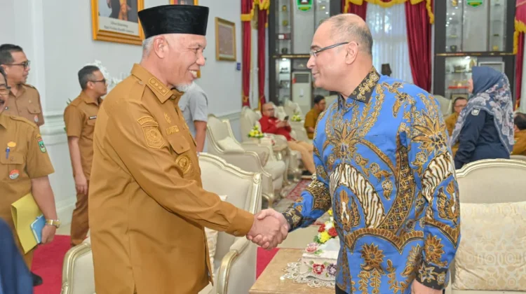 West Sumatra Explore Gambir Investment and Cultural Ties with India