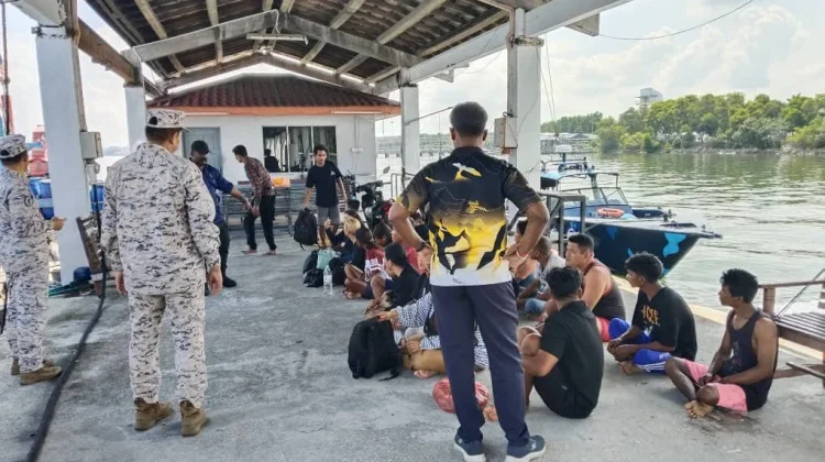 Survivors of Shipwreck in Malaysia Undergoing Investigative Process: Govt