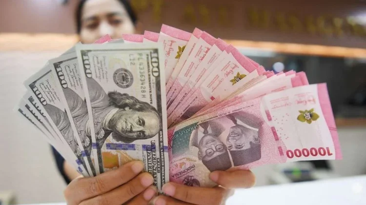 Bank Indonesia Tightens Dollar Limits for Rupiah Stability