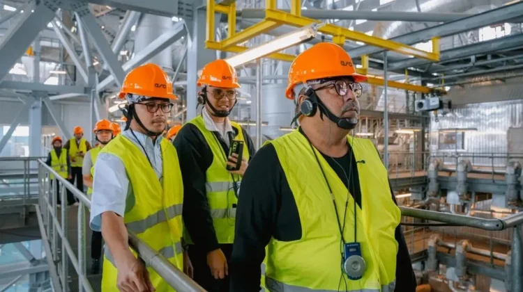 Jakarta Studies Copenhagen Waste-to-Energy Model