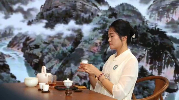 China Uses Tea Diplomacy to Strengthen Ties with Indonesia