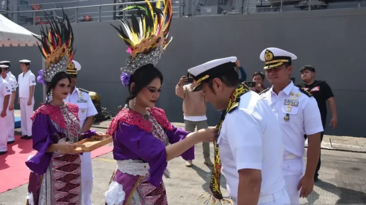 Indonesia-Japan Deepen Naval Defense Ties