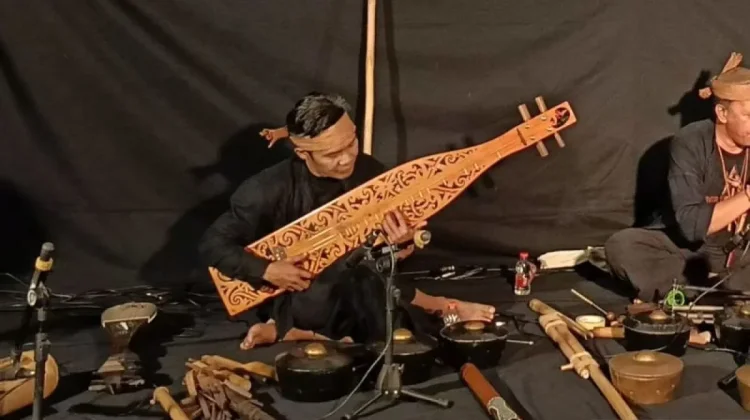 East Kalimantan Strengthens Preservation of Traditional Dayak Sampe