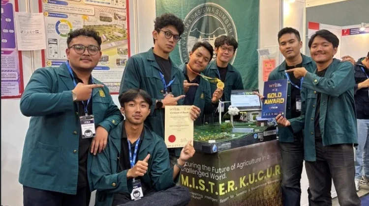 ITB Students Win Gold at Prestigious International Innovation Event