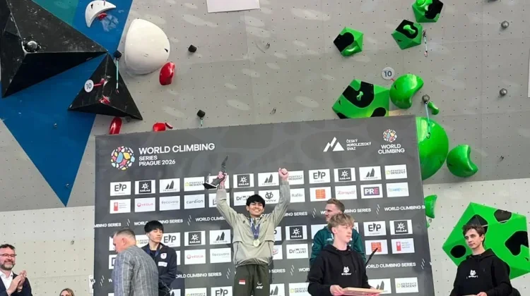 Indonesia's Putra Wins Historic Lead Gold at Prague World Climbing Series 2026