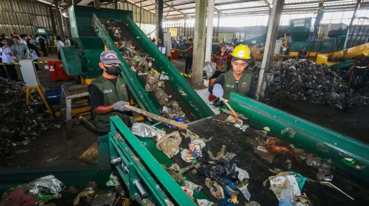 BRIN Turns Plastic Waste into Fuel to Power Indonesia’s Fishing Communities