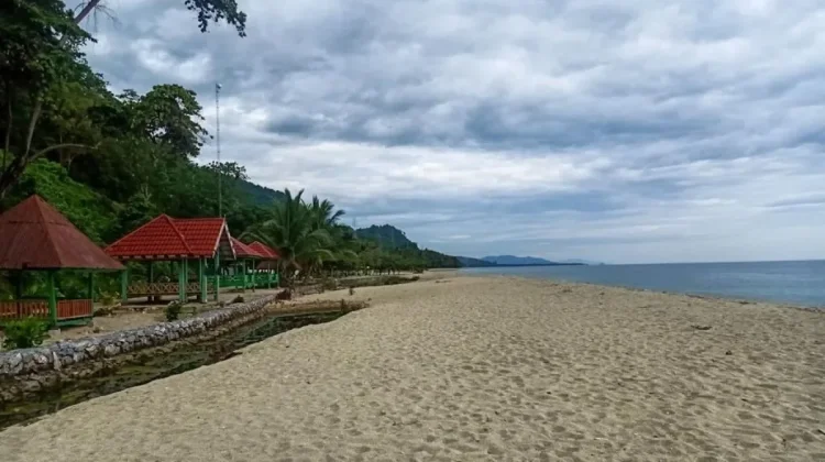 Kolaka Readies 17 Marine Destinations for School Holiday Surge