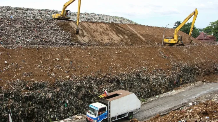 Makassar Pushes for Landfill Reforms and Methane Gas Utilization