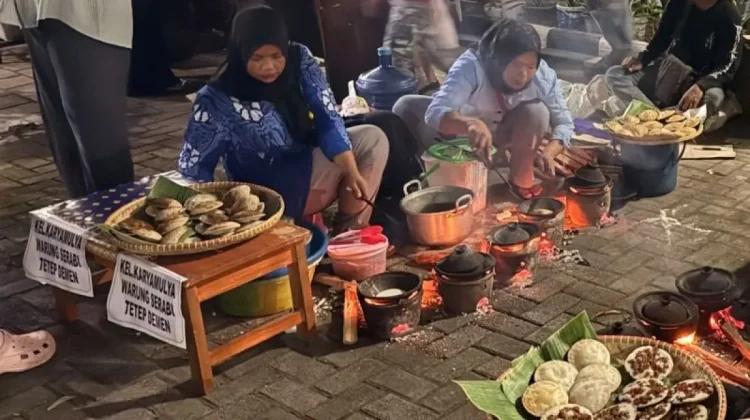 Cirebon Launches First Serabi Festival to Support MSMEs