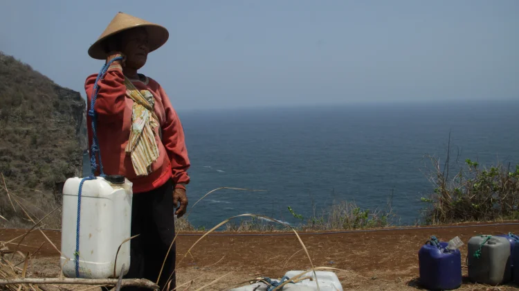 Gunungkidul Declares Drought Emergency and Stocks Clean Water