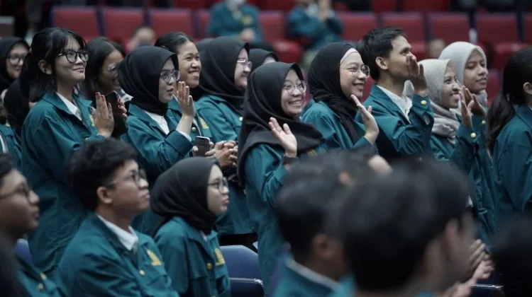 Russia Considers Expanding Scholarship Quotas for Indonesian Students