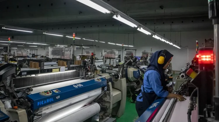 Indonesia’s PMI Falls to 46.9 on Weak Demand