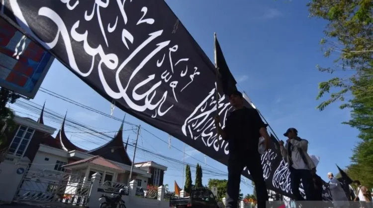 Indonesia to Develop 15 Provinces for Muslim-Friendly Tourism