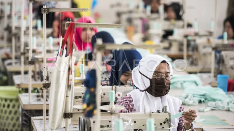 Govt Takes Proactive Steps to Prevent Mass Layoffs