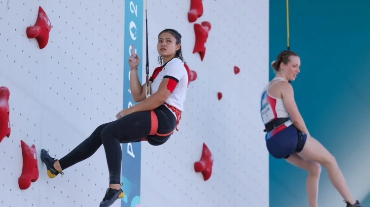 Desak Made Rises to World No. 1, Boosting Indonesia's Asian Games Hopes