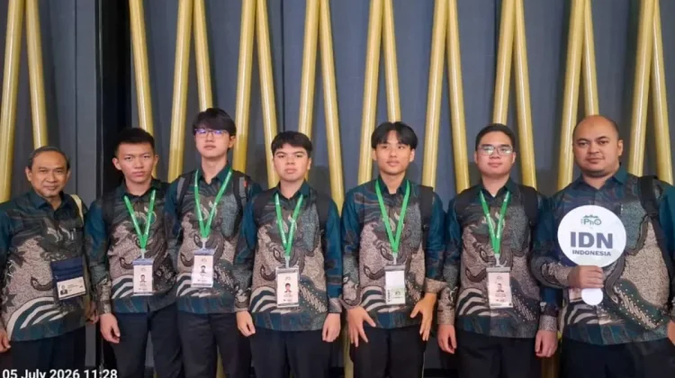 Indonesia Urges Greater Support for Young Talent After IPhO Success