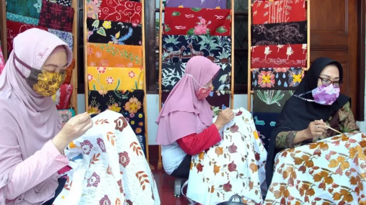 Promoting Authentic Batik to Protect Local Artisans