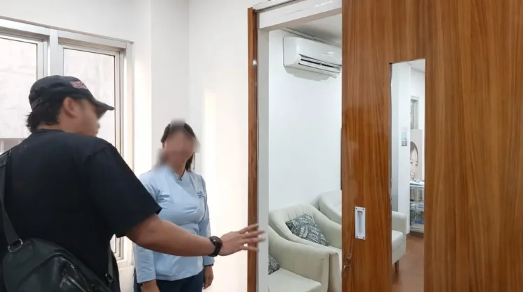 South Jakarta Deports Two Vietnamese Over Illegal Medical Practice