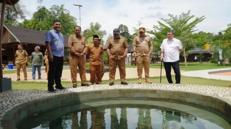 Seychelles Explores Cooperation on Developing Hot Spring Tourism in Berau