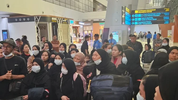 Banten Administration Assists Stranded Migrant Worker in Saudi Arabia