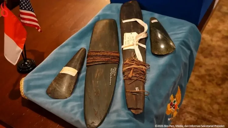 FBI Returns Cultural Artifacts from Papua to Indonesia