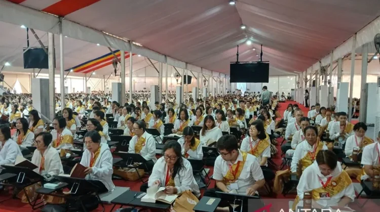 Global Buddhists Gather at Borobudur for Tipitaka Chanting 2026