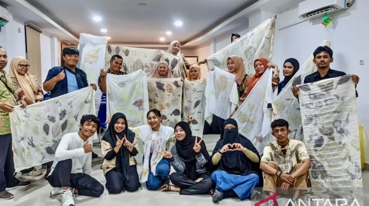 Gorontalo’s Natura Community Promotes Green Fashion with Ecoprint