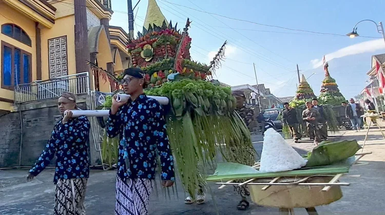 Saparan Tradition Celebrates Mount Andong’s Farming Heritage
