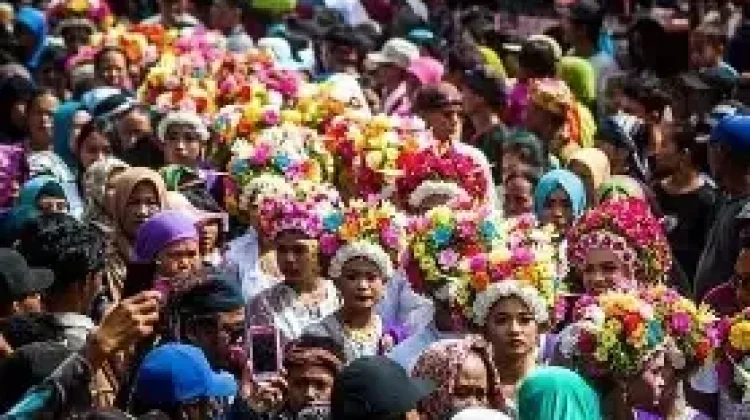 Ngarot Tradition Marks Planting Season in Indramayu