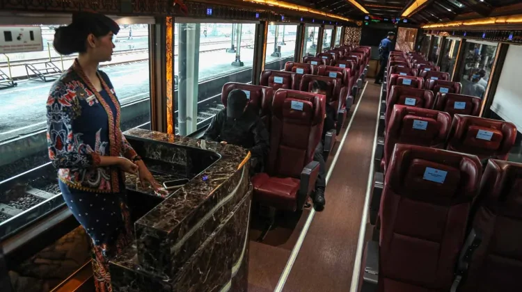 Luxury Train Introduced to Boost Indonesia’s Tourism