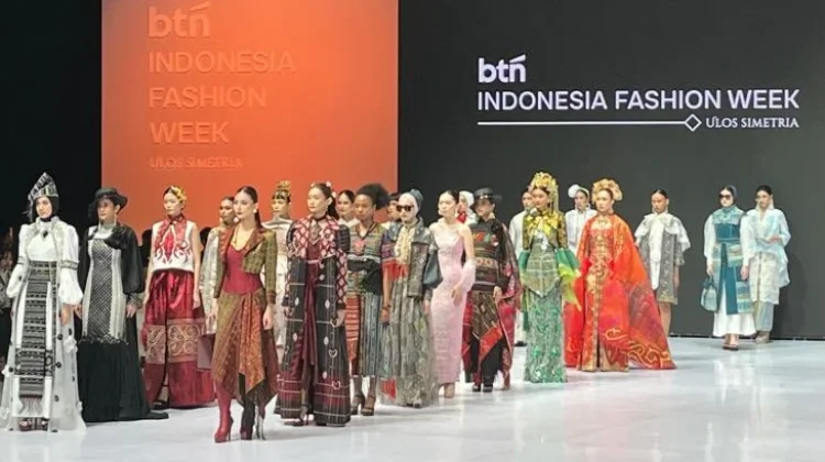 North Sumatra Eyes Fashion Hub Status Through Ulos