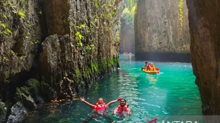 Enjoying Maratua’s Coastal Exotica, Maritime Heritage for the Archipelago