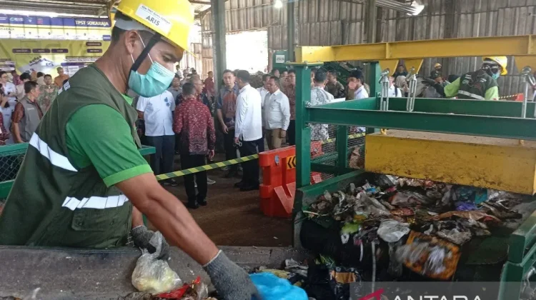 Banyumas-Ipoh Explore Twin-City Waste Management Partnership