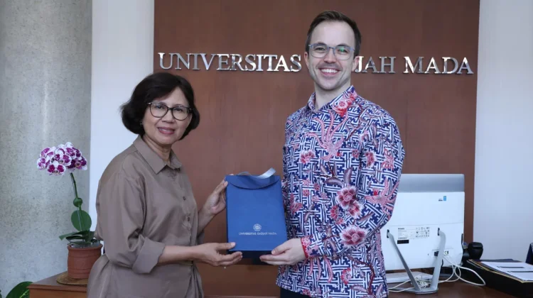 UGM–AIC Talks Highlight Push for Joint Doctoral Pathways