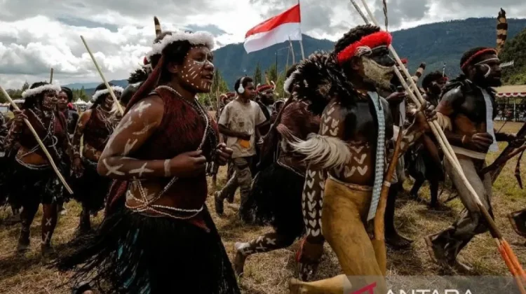 Kumukima and Aikima Heritage Boost Baliem Valley Festival in Wamena