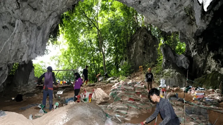 Topogaro Cave in Central Sulawesi Reveals 42,000-Year Human History