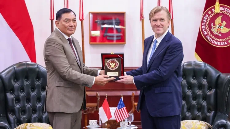 US Under Secretary of Defense Affirms Indonesia’s Sovereignty Right